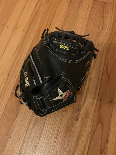 Used Right Hand Throw 34" Catcher's Glove