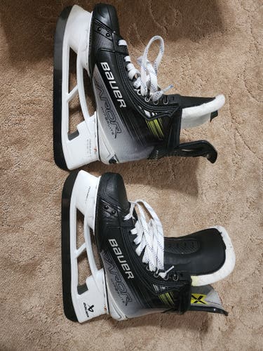 Pro Stock Hyper2lite Size 7 1/4 E New