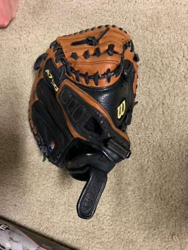 Right Hand Throw Wilson Catcher's A700 Baseball Glove 32"