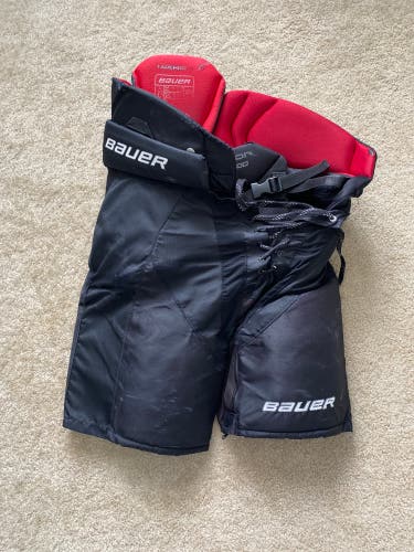 Senior Small Bauer Vapor x100 Hockey Pants