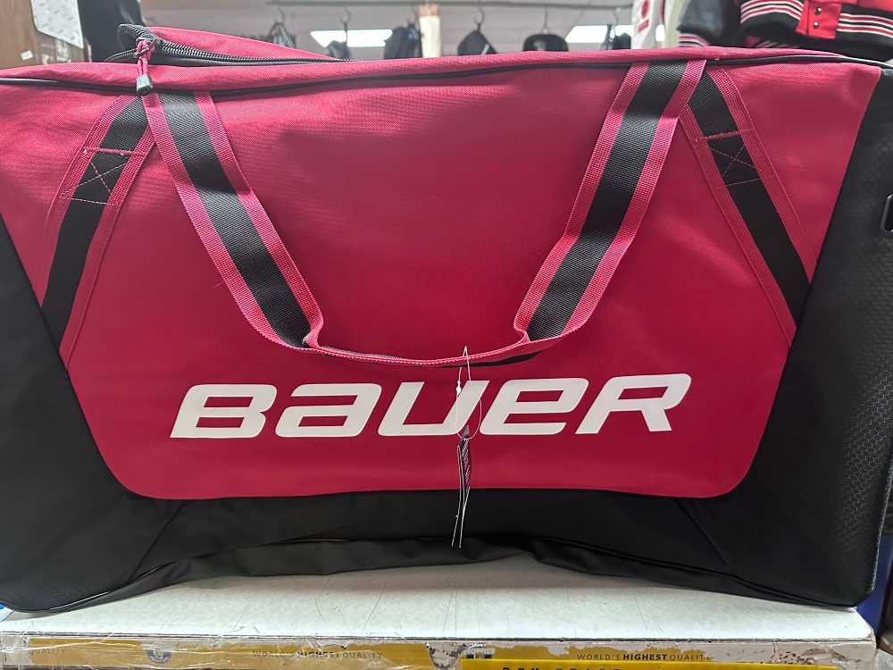 New Bauer Core Carry 850 Medium Black and red bag