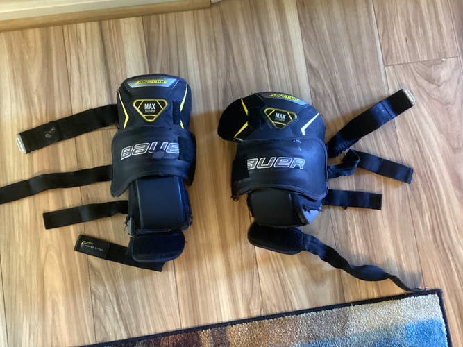 Used Senior Bauer Supreme Goalie Knee Guards