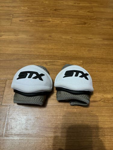 Adult Medium STX Stallion 900 Arm Pads