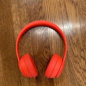 Solo 3 Beats headphones