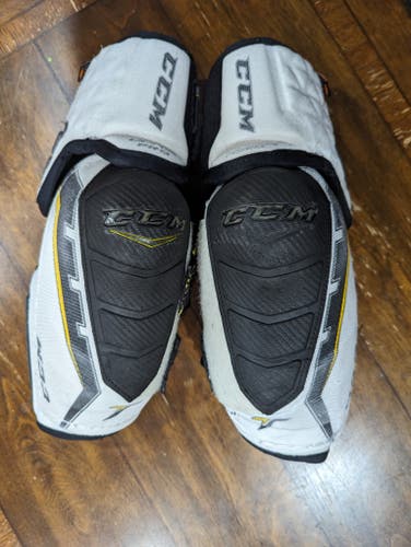 Senior Used Large CCM Ultra Tacks Pro Elbow Pads Pro Stock