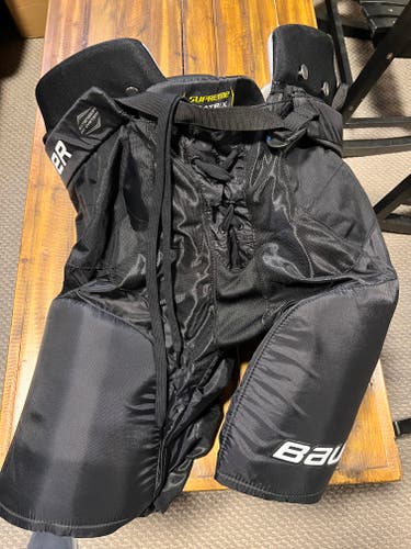 Bauer Supreme Matrix, Black, Sr. XL