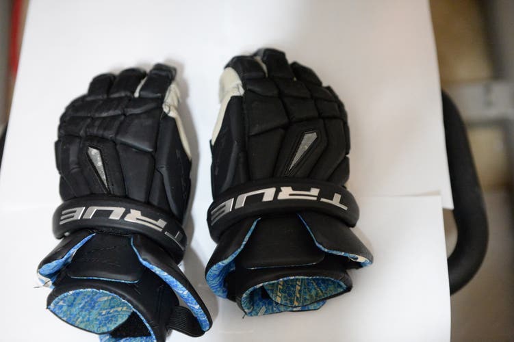 Used True Frequency Lacrosse Gloves 13"