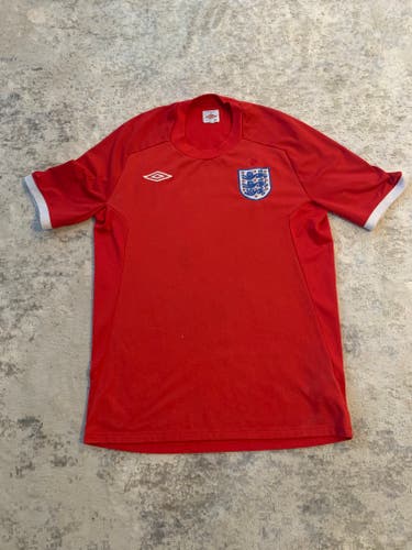 England 2010 World Cup Away Authentic Soccer Jersey - Red Used Medium/Large Men's Jersey