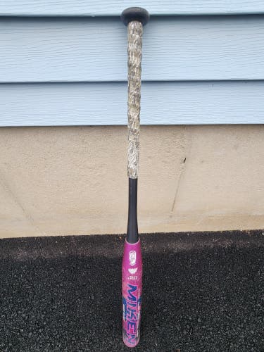 Used Miken Composite KP23 Bat (-8) 26 oz 34"