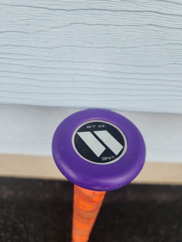 Used Worth Composite Legit Bat (-7) 27 oz 34"