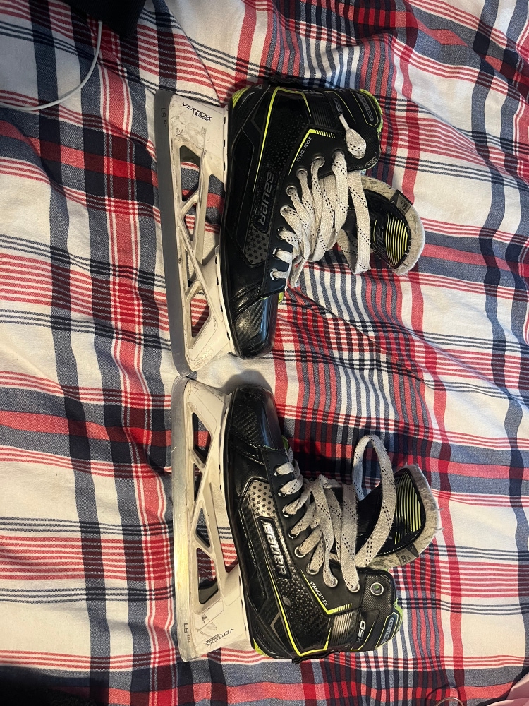 Used Bauer Regular Width 8.5 GSX Hockey Goalie Skates