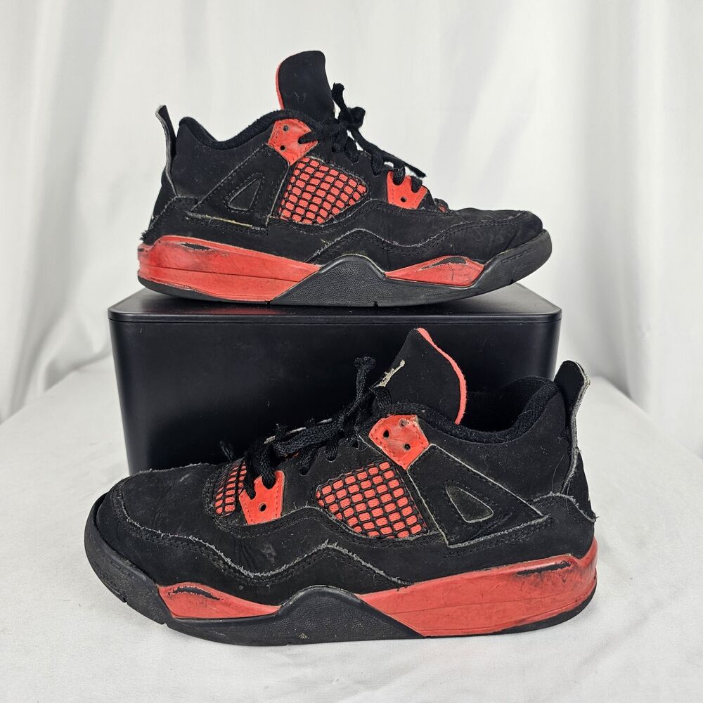 Nike Air Jordan 4 OG Red Thunder Crimson PS Youth Size 2Y BQ7669-016 Beat |  SidelineSwap