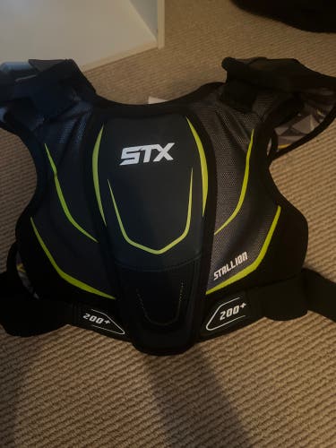 Used Medium STX Stallion 200+ Shoulder Pads
