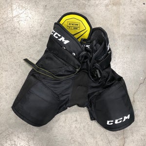 Used Youth CCM AS1 Hockey Pants (Size: Medium)