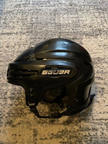 Bauer 9900 Helmet Medium - Black