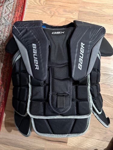 Used Large/Extra Large Bauer  GSX Goalie Chest Protector