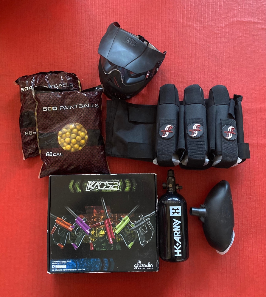 Azodin Kaos 2 Paintball Marker Gun Kit + 2 Bags Of 500 Paintballs.