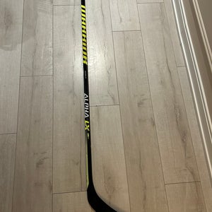 Intermediate Right Handed W03 Alpha LX 40 Hockey Stick