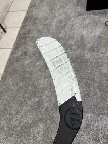Senior Right Handed W03 Super Novium Hockey Stick
