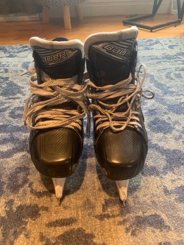 Used Bauer Regular Width  12 Elite Hockey Goalie Skates