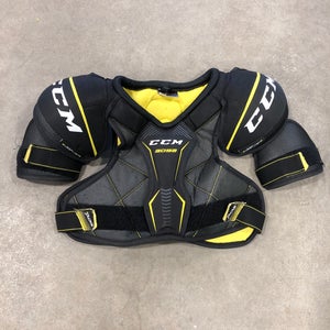 Junior Used Medium CCM Tacks 3092 Shoulder Pads