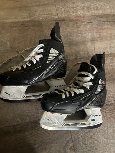Used True Wide Width Size 4.5 Pro Custom Hockey Skates