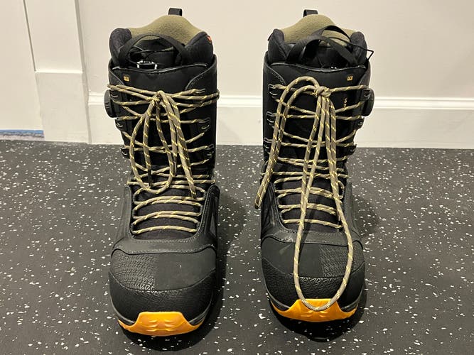 Men's Used Size 10 (Women's 11) Salomon Snowboard Boots Medium Flex All Mountain