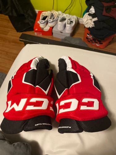 CCM 15" Tacks AS-580 Gloves