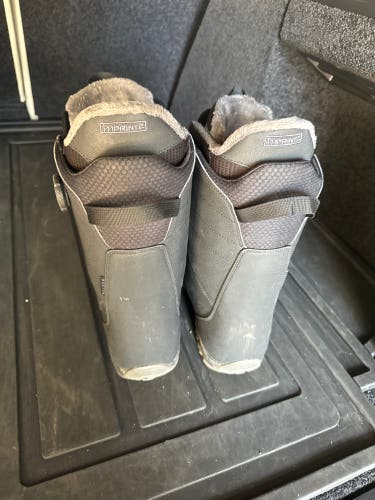 Used Size 10 (Women's 11) Burton Ruler Boa Snowboard Boots