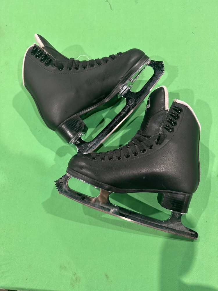 Black Figure Skates  Used and New on SidelineSwap