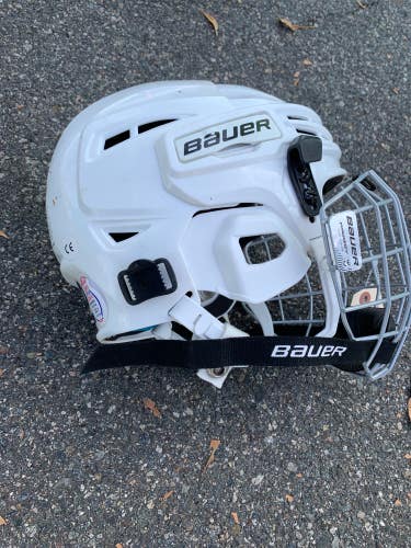 Used Youth  Bauer Prodigy Helmet Retail