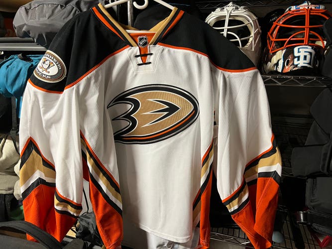 Anaheim Ducks Goalie Cut 58G Team Issued Authentic Jersey