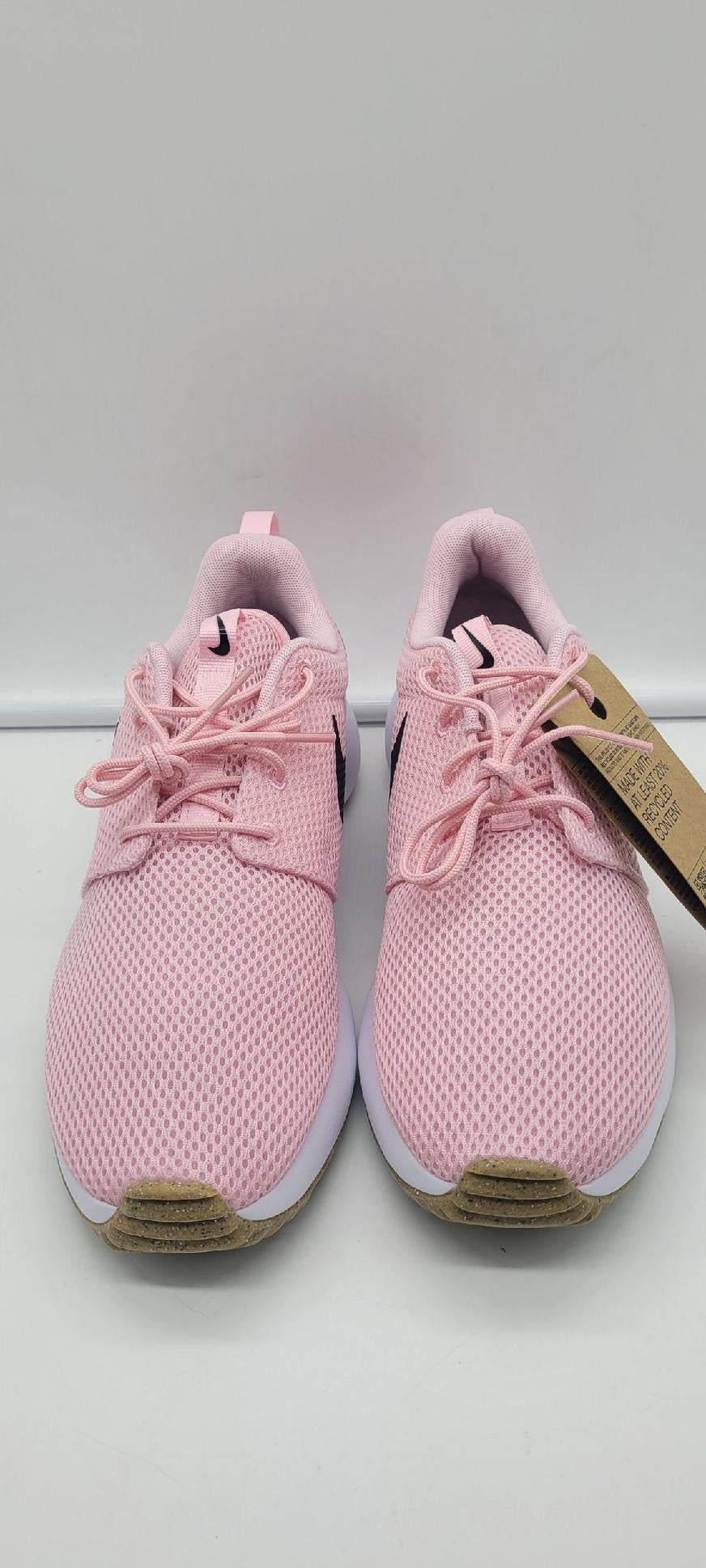 baby pink nike roshe