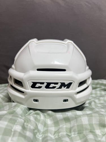 Used Medium CCM  Tacks 710 Helmet