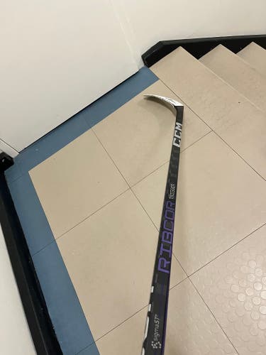 Micheal McLeod NHL Game Used Stick
