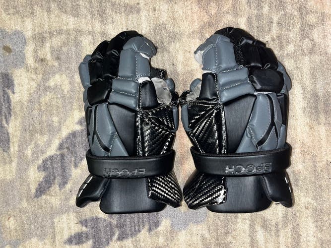 Lacrosse goalie gloves