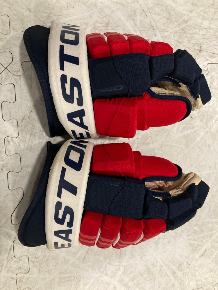 Easton 14" Pro Stock Gloves Capitals