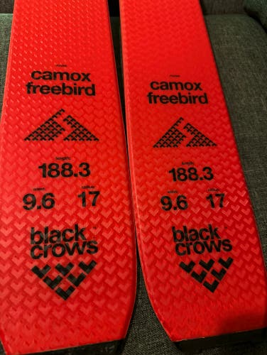 Used Black Crows Skis Camox Freebird 188 Cm