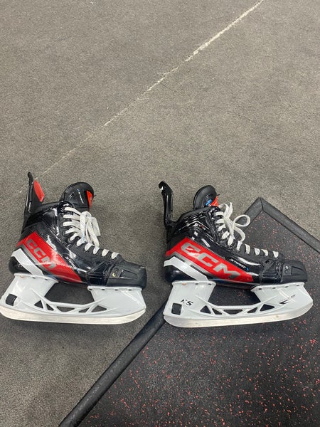 CCM FT6 skates