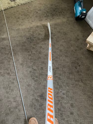 Senior Right Handed P91A Pro Stock Dynasty HD1 Hockey Stick Dressed As A Covert QRE