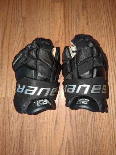 Used Bauer Supreme 2S Pro Gloves 13"