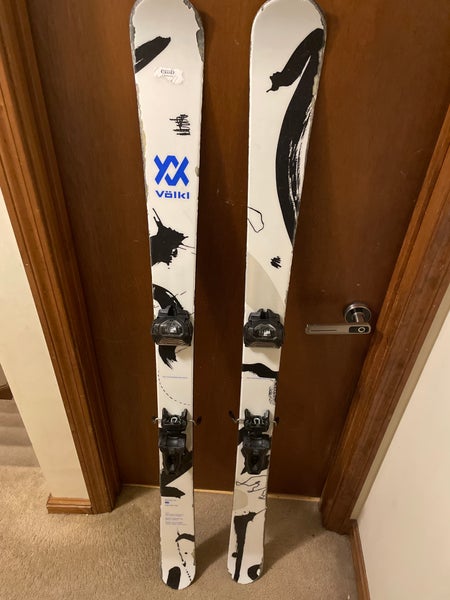 Völkl Revolt 95 165cm Twin Tip with bindings max din 11 used slight wear
