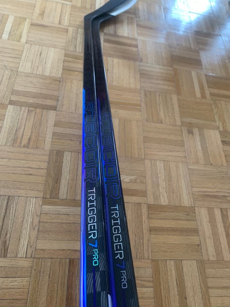 2 Pack Righty P28 Pro Stock RibCor Trigger 7 Pro Hockey Sticks 85 Flex