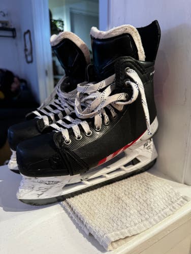 CCM Pro Stock JetSpeed FT4 Pro Hockey Skates