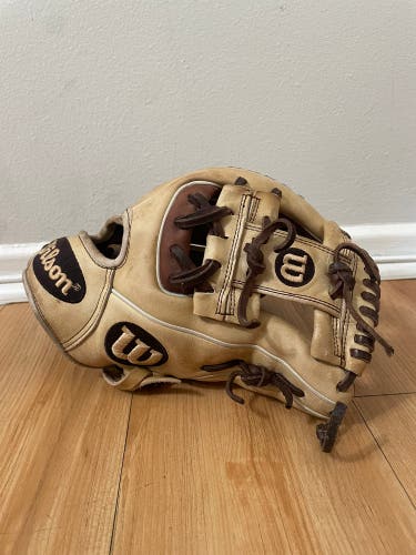 Wilson a2000 1786 11.5 inch baseball glove