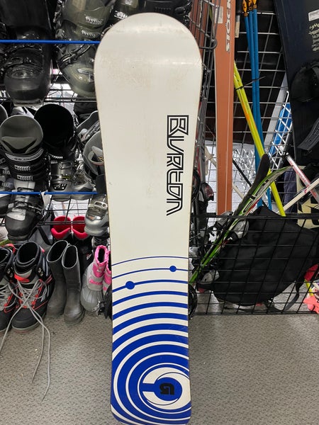 Used Burton Clash 139 Cm Boys Snowboard Combo