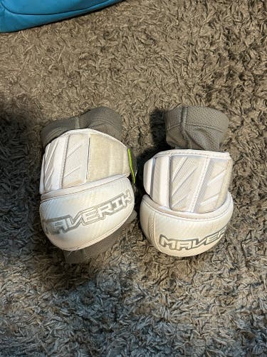 Used Large Maverik Arm Pads