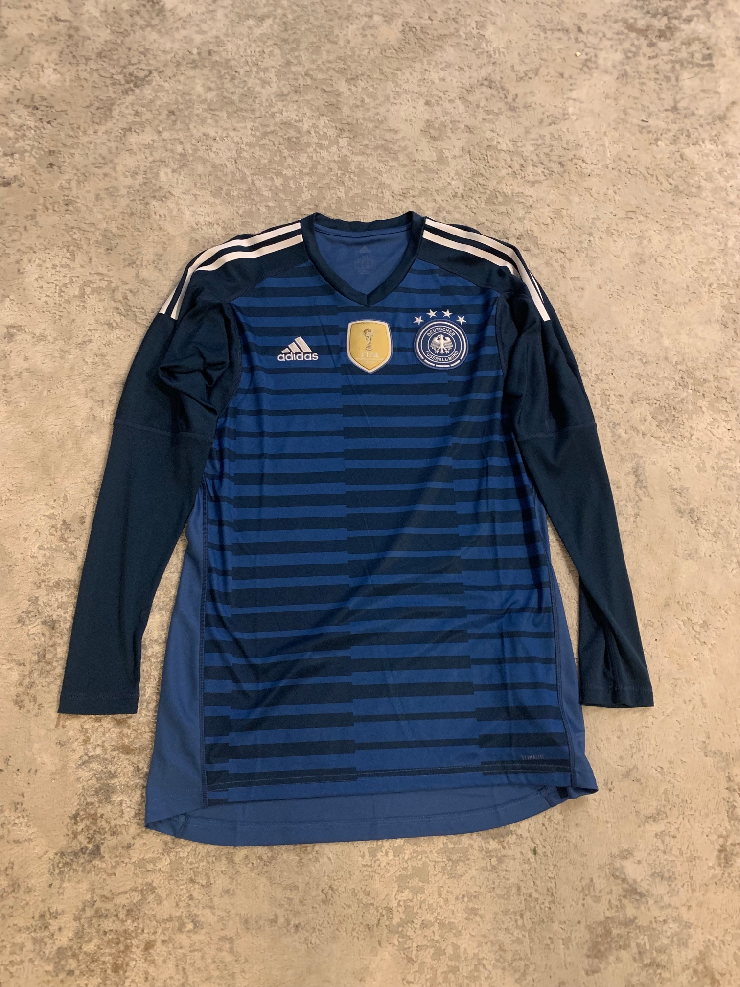 Germany 2018-19 Authentic Player Issued Goalkeeper Jersey - Blue - Size M - Excellent Condition