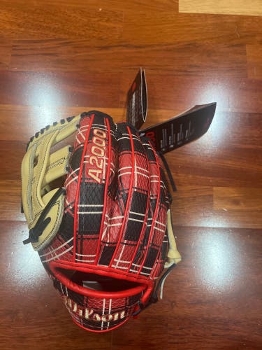 2023 Pitcher's 11.5" A2000 Baseball Glove