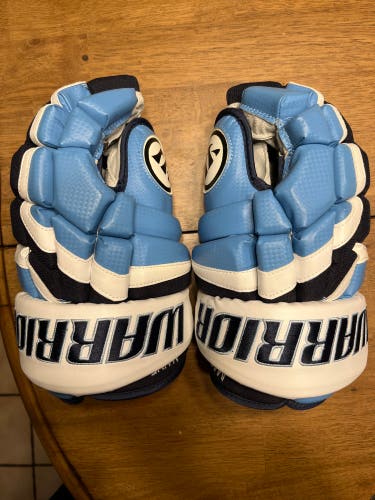 Used Warrior 13" Pro Stock Covert DT2 Gloves Maine